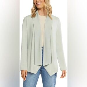 NWT (Max & Mia) Max & Mia Ladies Lightweight
Drape Cardigan Size L
